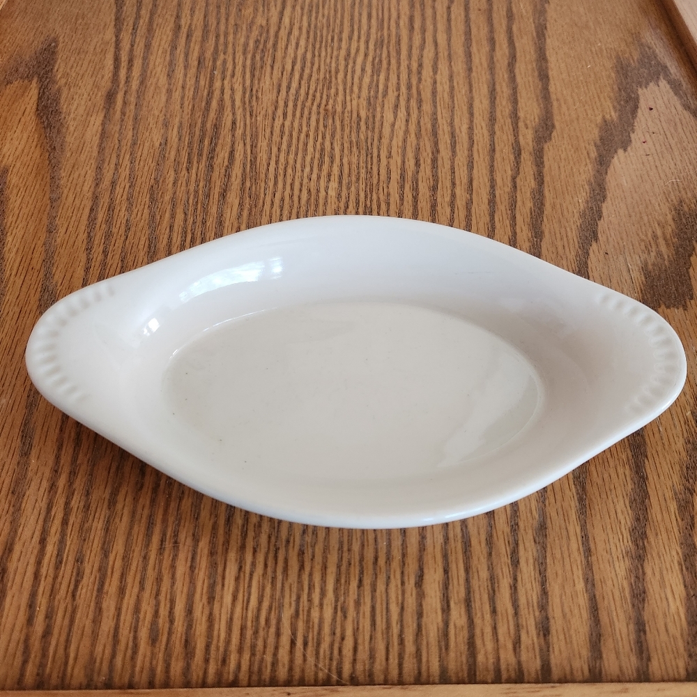 VINTAGE TUXTON 8 OZ. WELSH RAREBIT DISH
